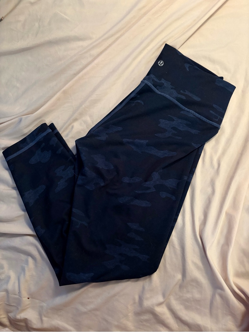Lululemon Athletica Full Length Wunder Under Blue Camo
